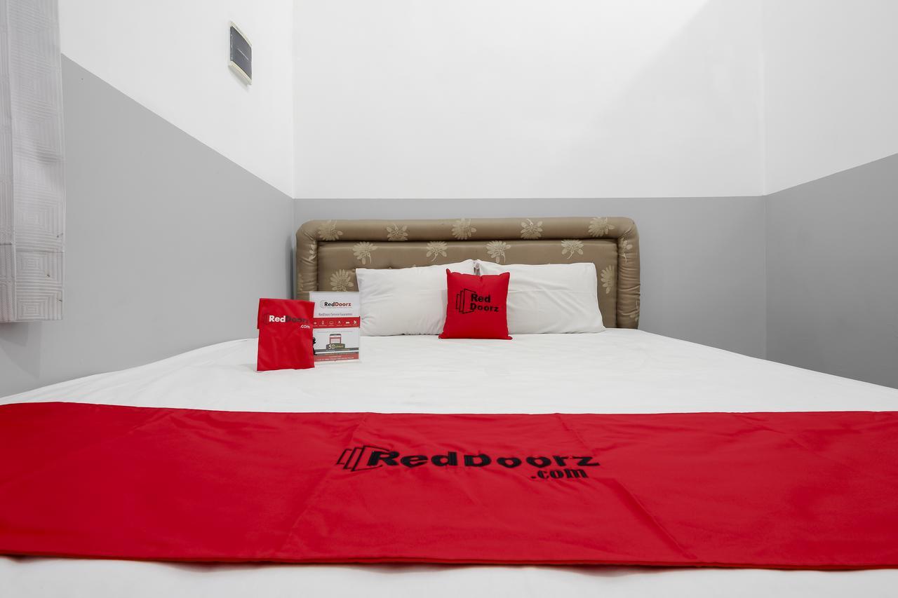 Reddoorz @ Prambanan Timur Raya Semarang Eksteriør bilde